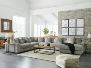 211-05 - 6pc Sectional RAF Chaise