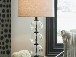 L431604 - Table Lamp Set
